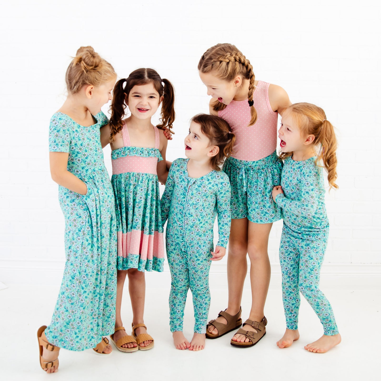Driving Me Daisy Two-Piece Pajama Set | Dreamiere