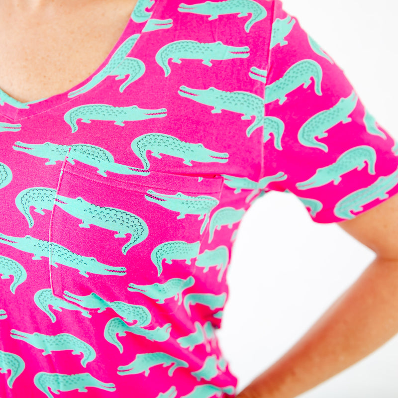 Later Gator Women's V-Neck and Shorts Set