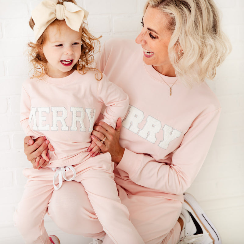 Merry Jogger Set - Women's Tinsel Pink