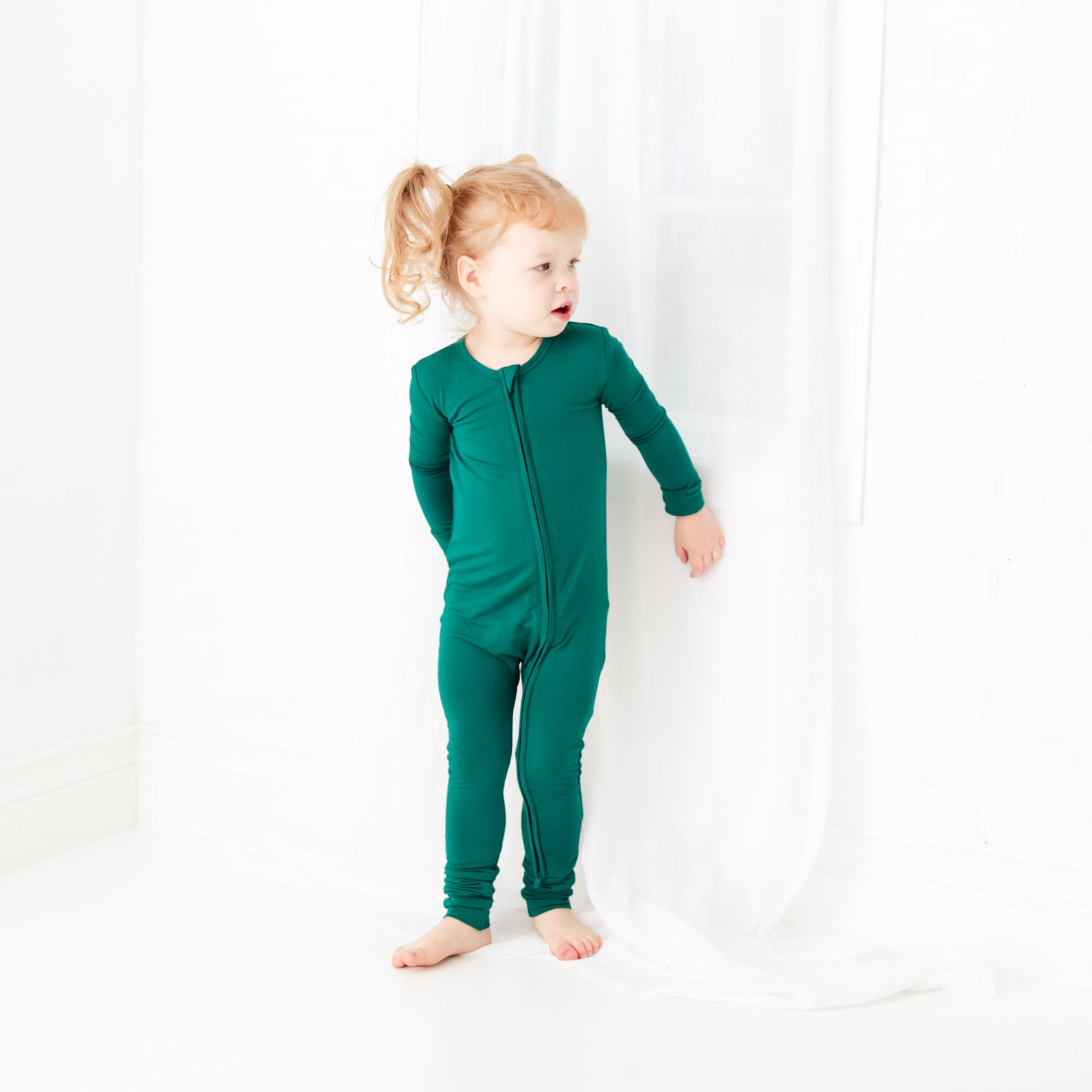 ファッション雑貨・小物その他 Pineider GOODS (CE20SCPCBU1012 BUTTERFLIES) Baby & Toddler Outer Space Buttery Soft Viscose Made from