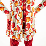 Details of a bamboo tunic and pants set.